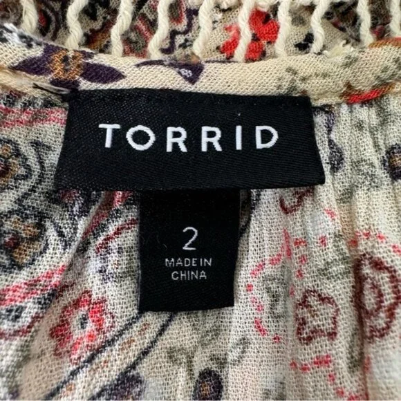 Torrid Babydoll Clip Dot Crinkle Gauze Crochet Neck Top Size 2x - Picture 13 of 16